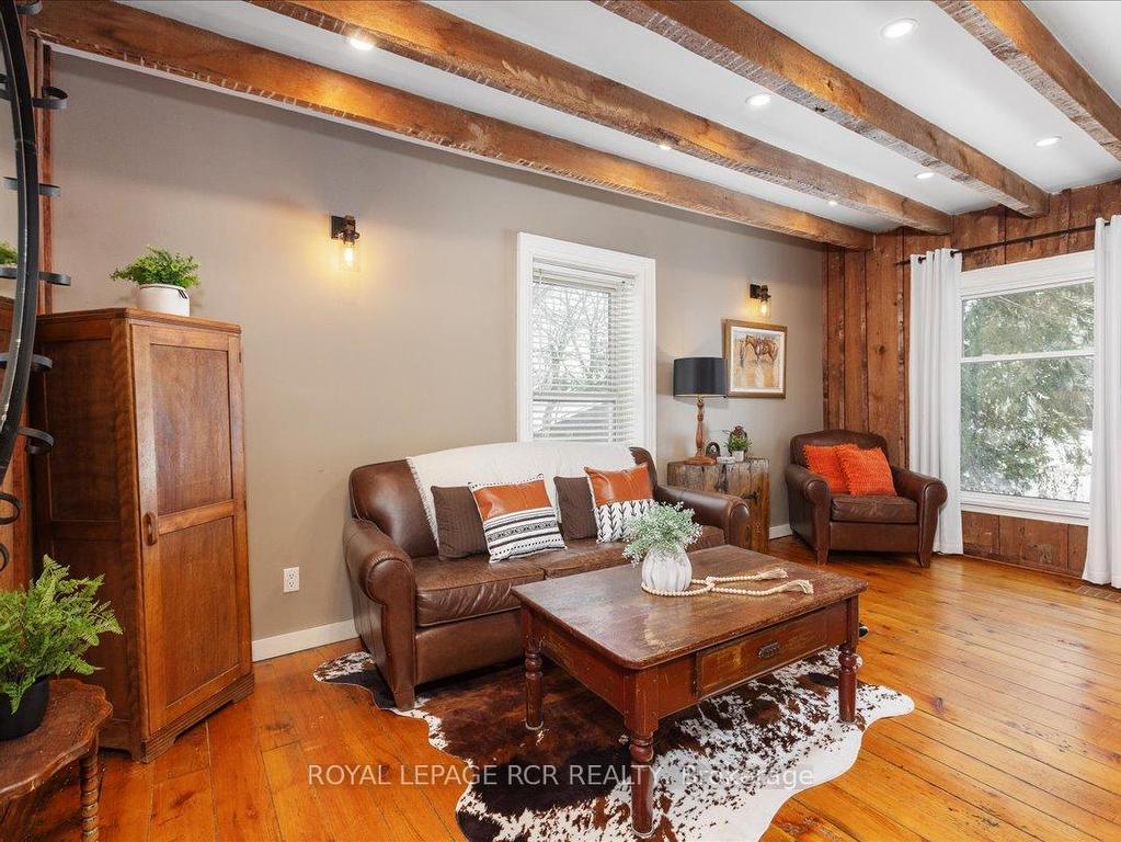 









19052


Centre

Street,
East Gwillimbury,




ON
L0G 1M0

