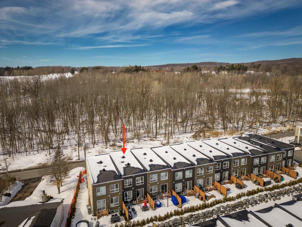 









324


Rg des Vingt

,
Saint-Basile-le-Grand,




QC
J3N0C6

