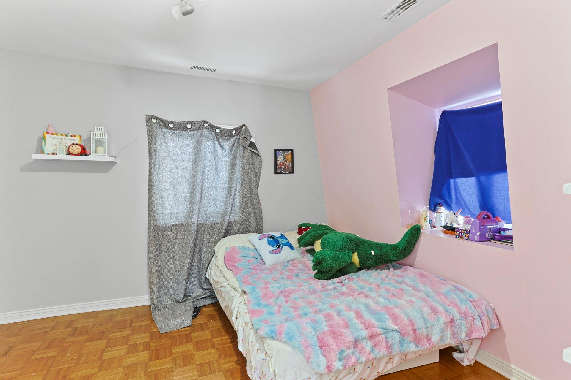 









254


Ch. de la Rivière-des-Fèves N.

,
Saint-Urbain-Premier,




QC
J0S1Y0

