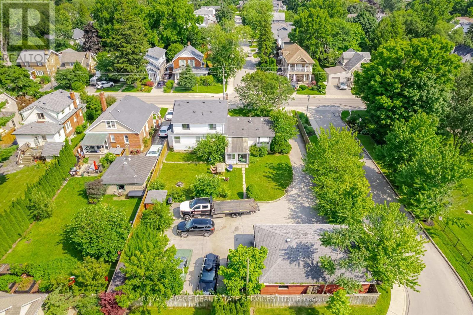 












2149 CAROLINE STREET

,
Burlington,




Ontario
L7R1L7

