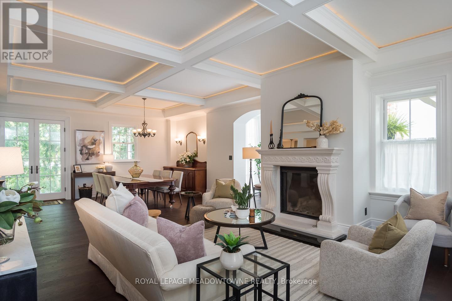 












49 JAMES STREET

,
Milton,




Ontario
L9T2P5

