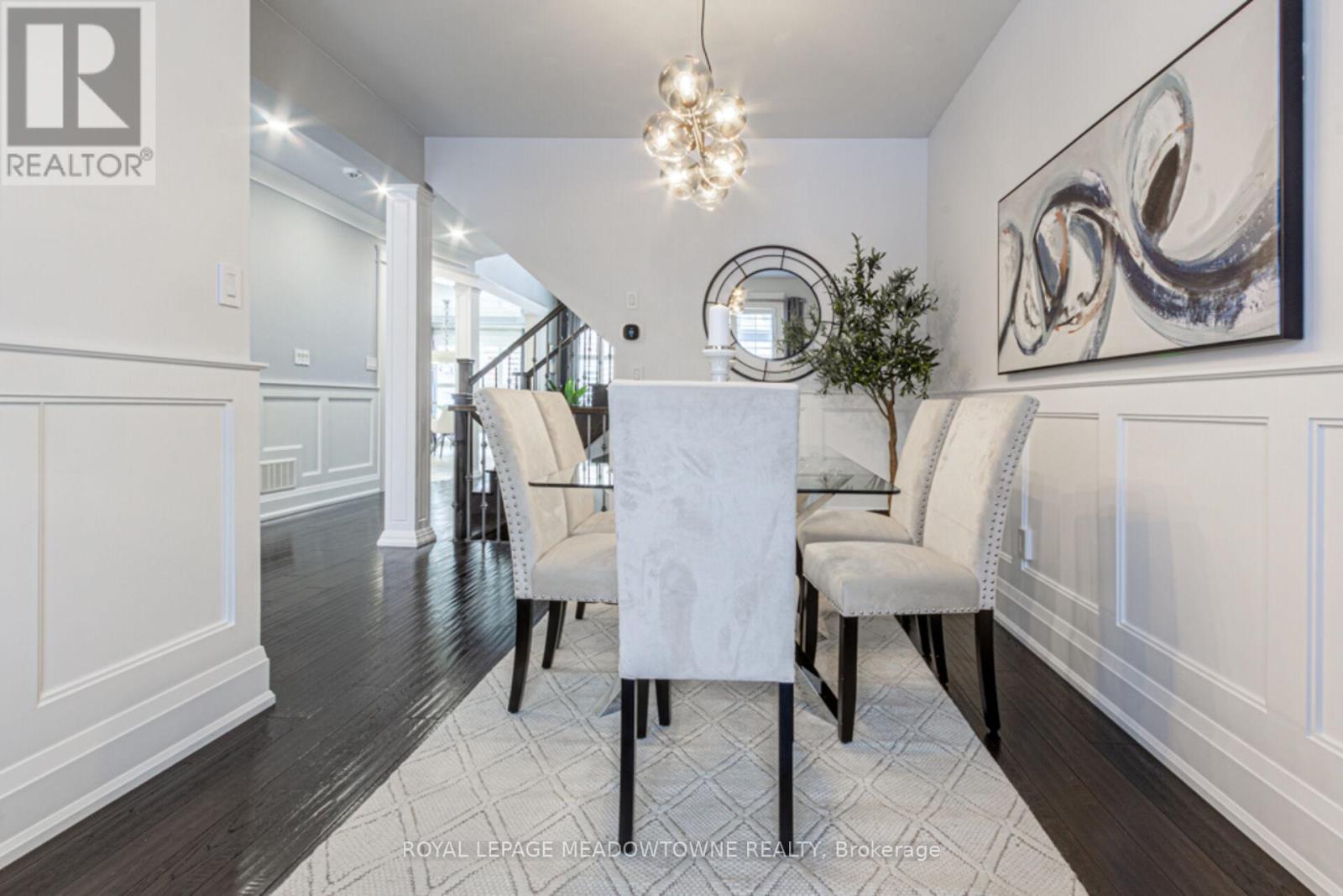 












729 WETTLAUFER TERRACE

,
Milton,




Ontario
L9T8M8

