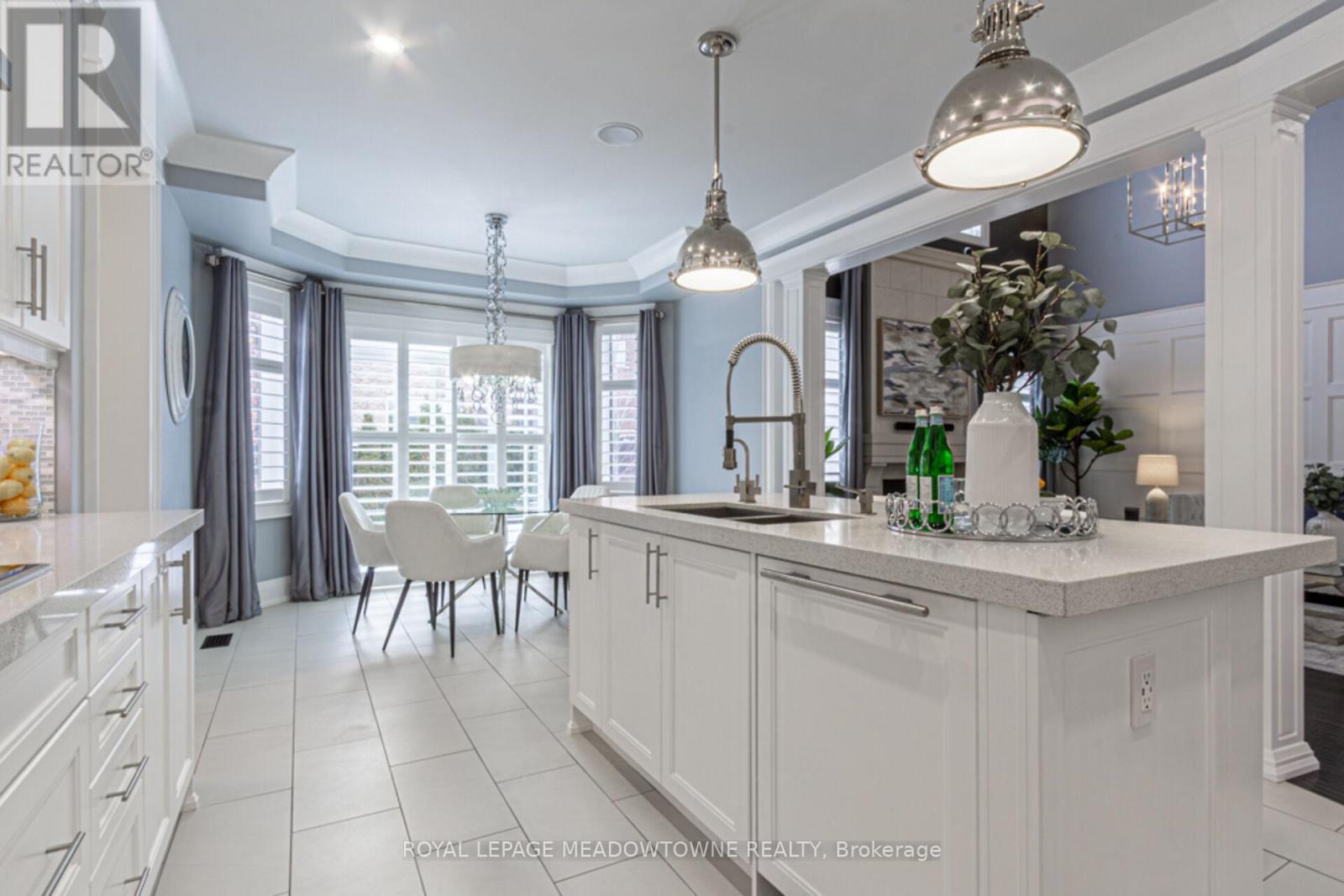 












729 WETTLAUFER TERRACE

,
Milton,




Ontario
L9T8M8

