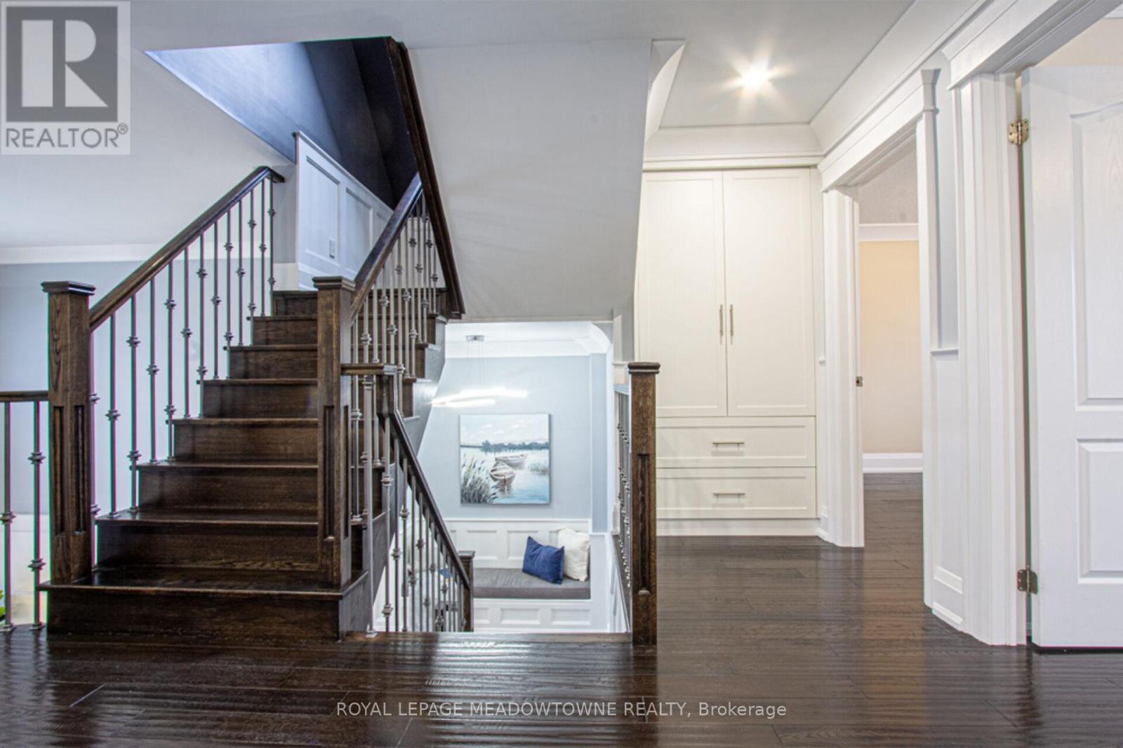 












729 WETTLAUFER TERRACE

,
Milton,




Ontario
L9T8M8

