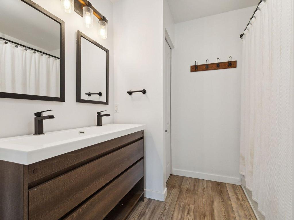 









128


Imp. des Pruches

,
Gatineau (Masson-Angers),




QC
J8M0A6


