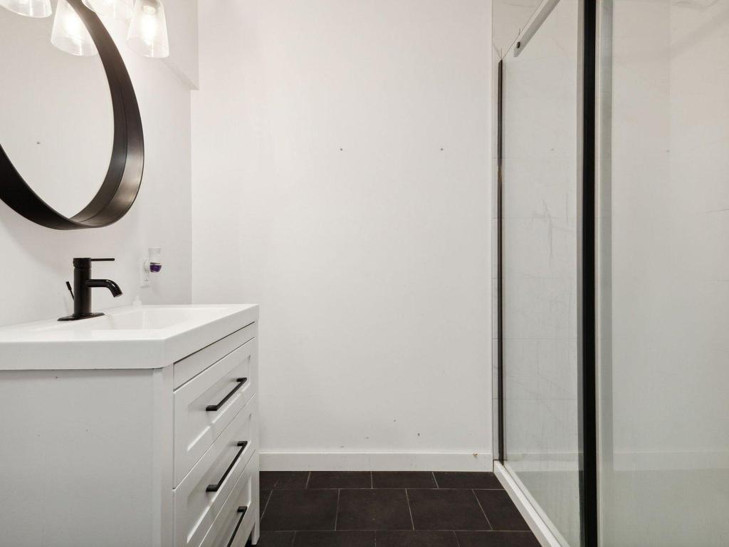 









128


Imp. des Pruches

,
Gatineau (Masson-Angers),




QC
J8M0A6

