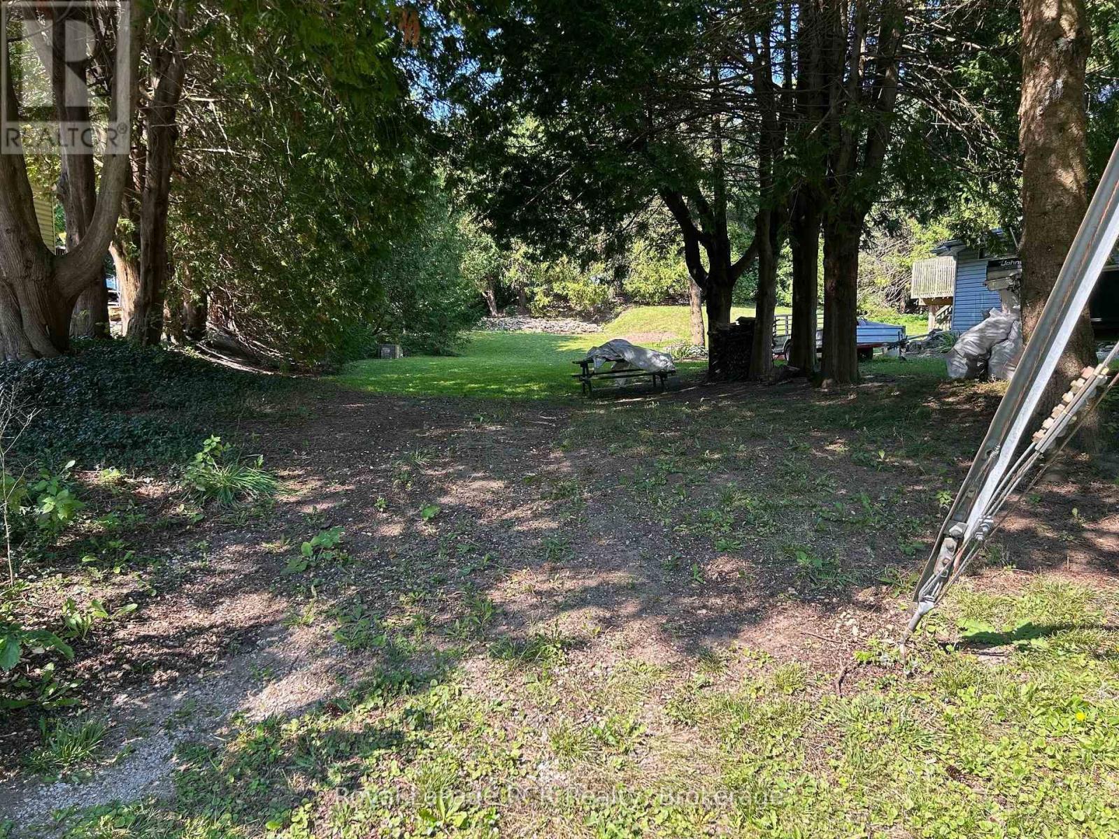 












PT LT 90 5TH AVENUE W

,
Owen Sound,







Ontario
N4K5C6

