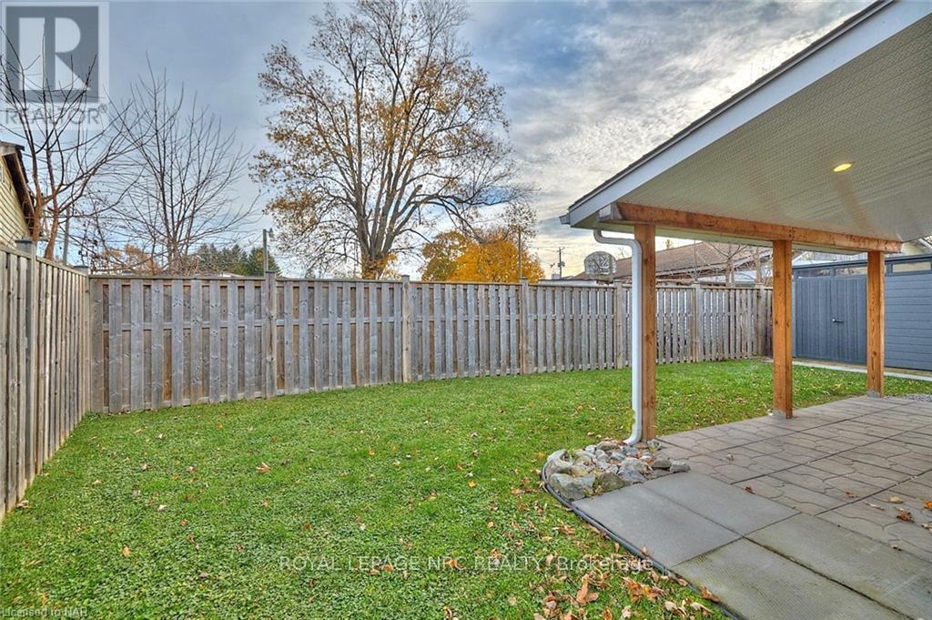 












38 LINCOLN ROAD E

,
Fort Erie (Crystal Beach),




Ontario
L0S1B0

