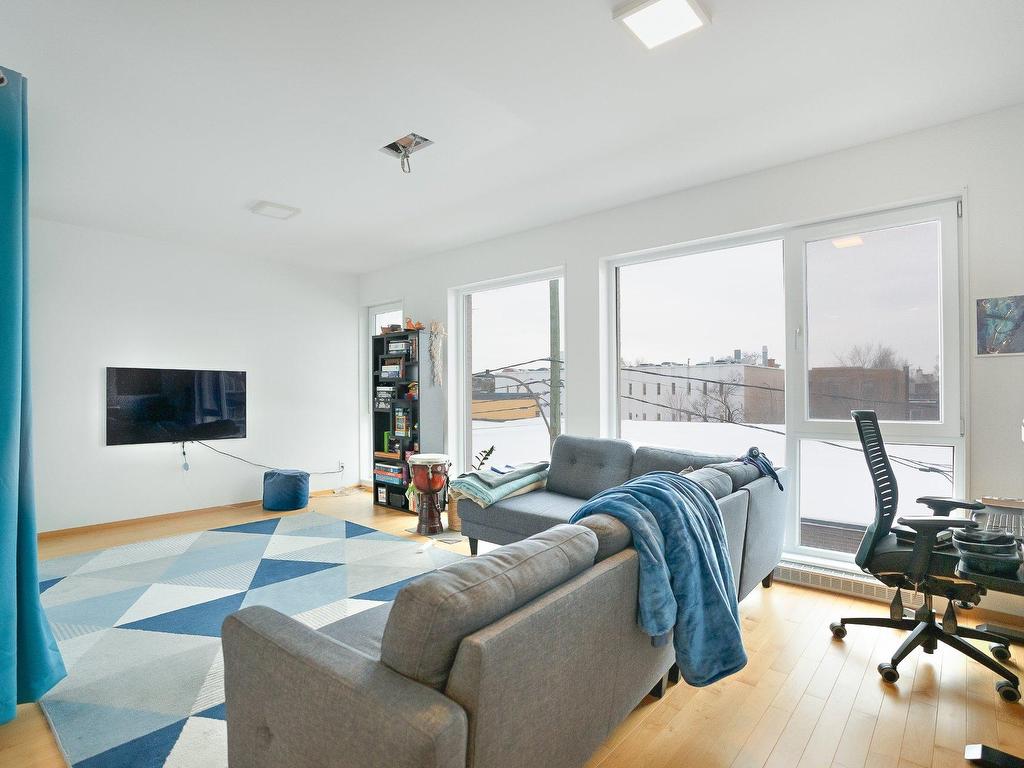 









5283

 - 5287


Rue Berri

,
Montréal (Le Plateau-Mont-Royal),




QC
H2J2S7


