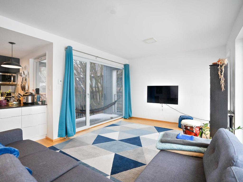









5283

 - 5287


Rue Berri

,
Montréal (Le Plateau-Mont-Royal),




QC
H2J2S7


