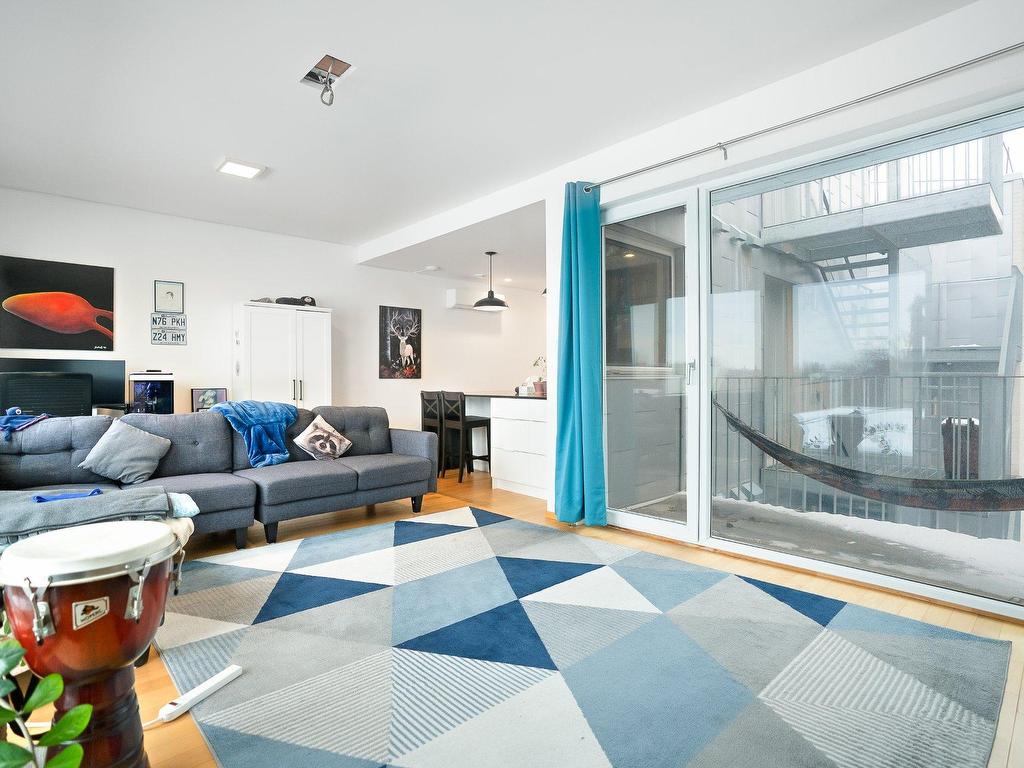 









5283

 - 5287


Rue Berri

,
Montréal (Le Plateau-Mont-Royal),




QC
H2J2S7

