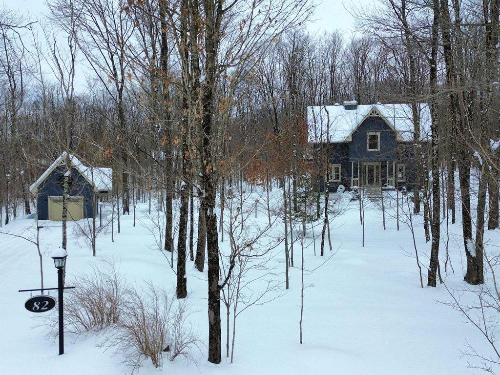 









82


Rue Meunier

,
Eastman,




QC
J0E1P0

