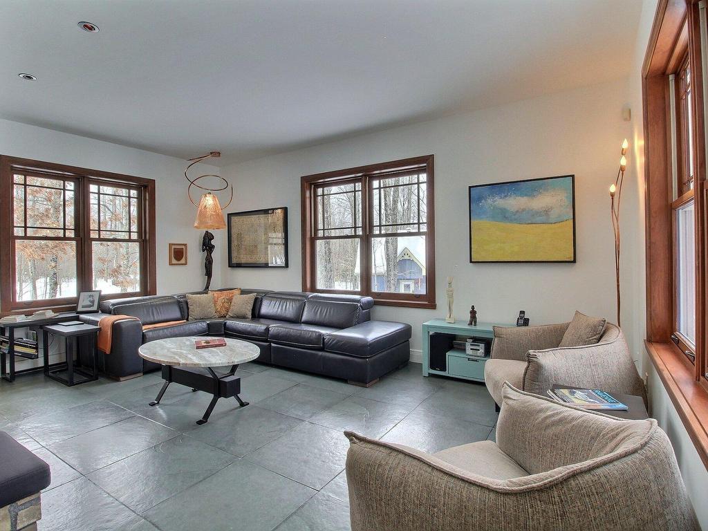 









82


Rue Meunier

,
Eastman,




QC
J0E1P0

