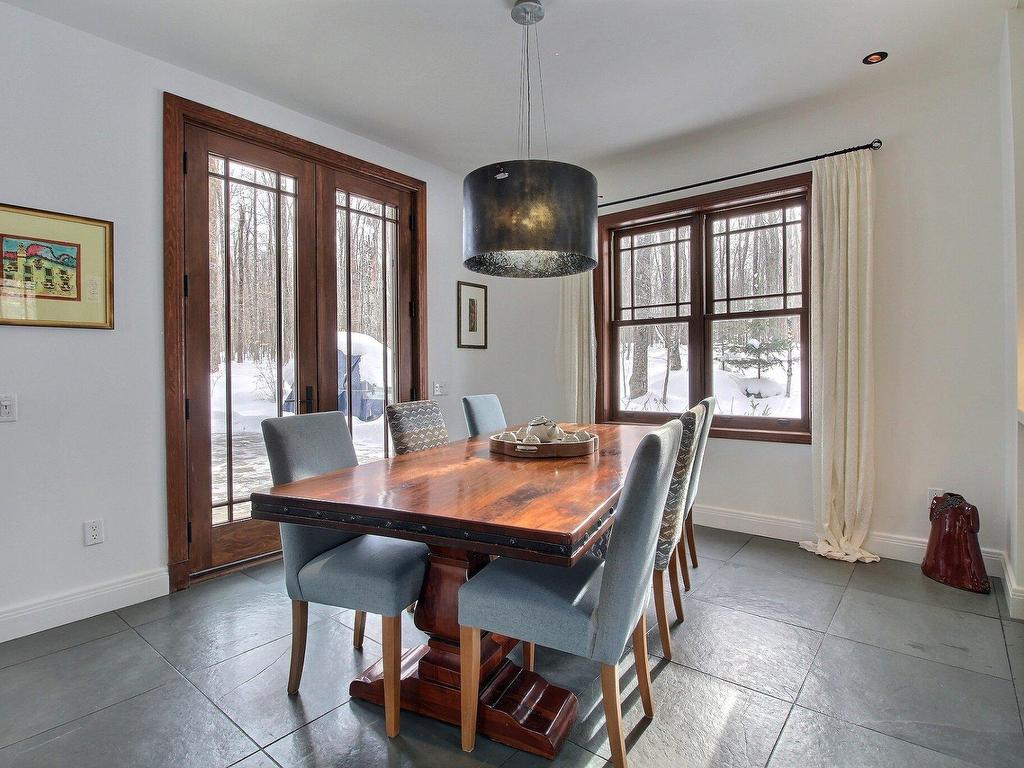 









82


Rue Meunier

,
Eastman,




QC
J0E1P0

