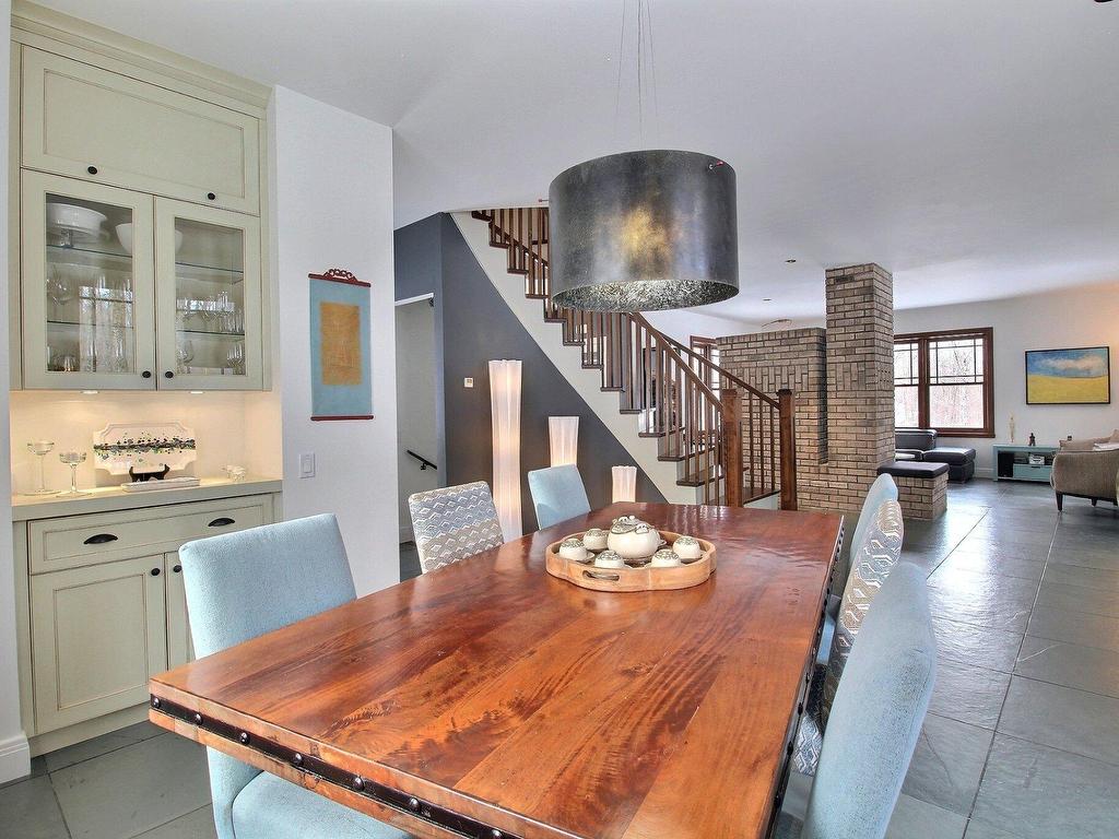 









82


Rue Meunier

,
Eastman,




QC
J0E1P0

