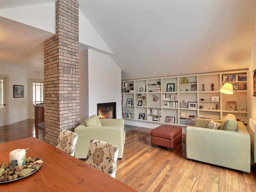 









82


Rue Meunier

,
Eastman,




QC
J0E1P0

