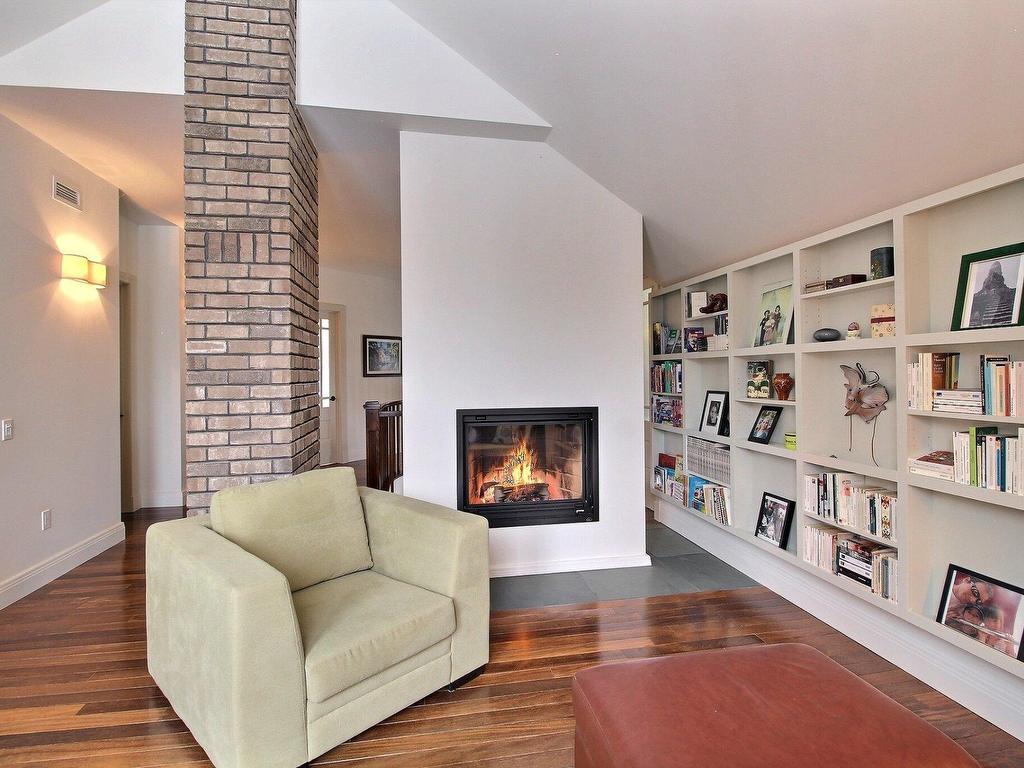 









82


Rue Meunier

,
Eastman,




QC
J0E1P0

