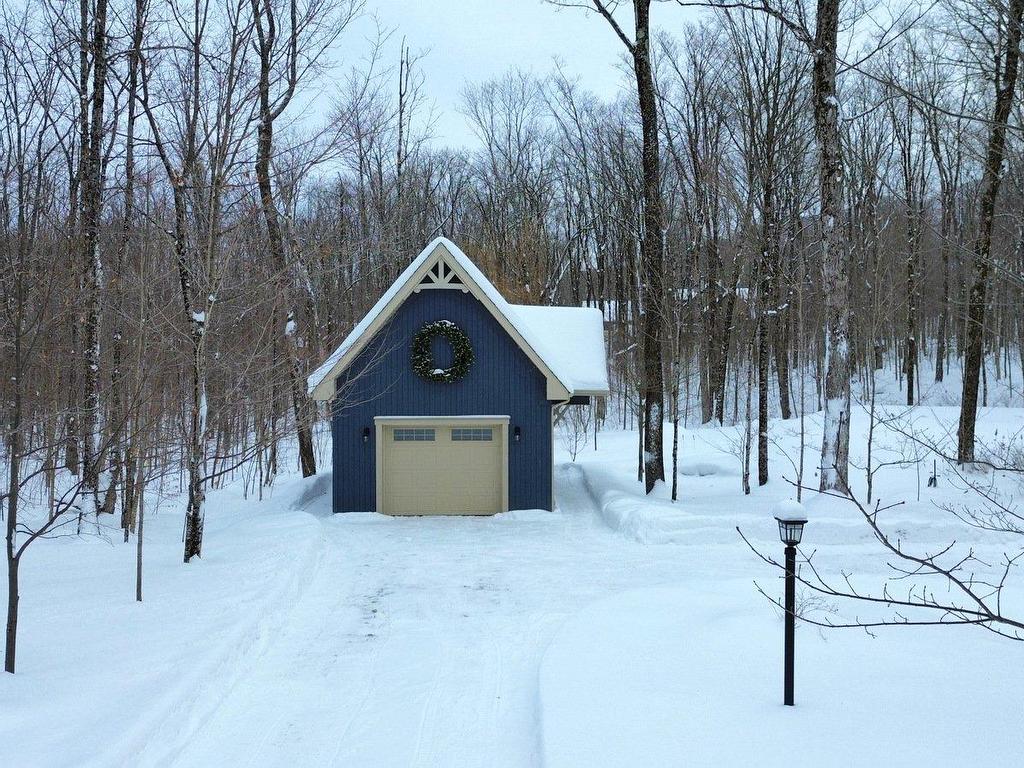 









82


Rue Meunier

,
Eastman,




QC
J0E1P0

