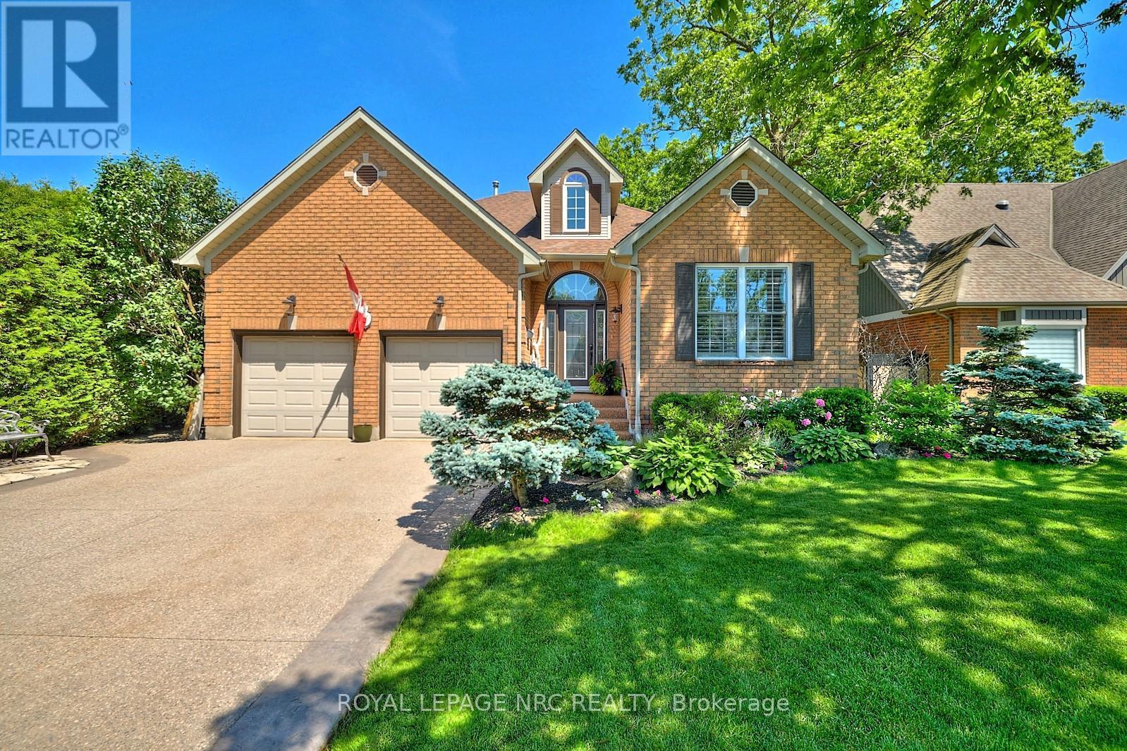 












7 SCOTTDALE COURT

,
Pelham (662 - Fonthill),




Ontario
L0S1E3

