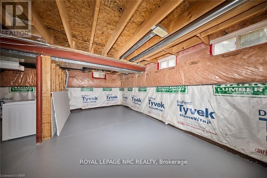 












76 LORETTA DRIVE

,
Niagara-on-the-Lake (Virgil),




Ontario
L0S1T0

