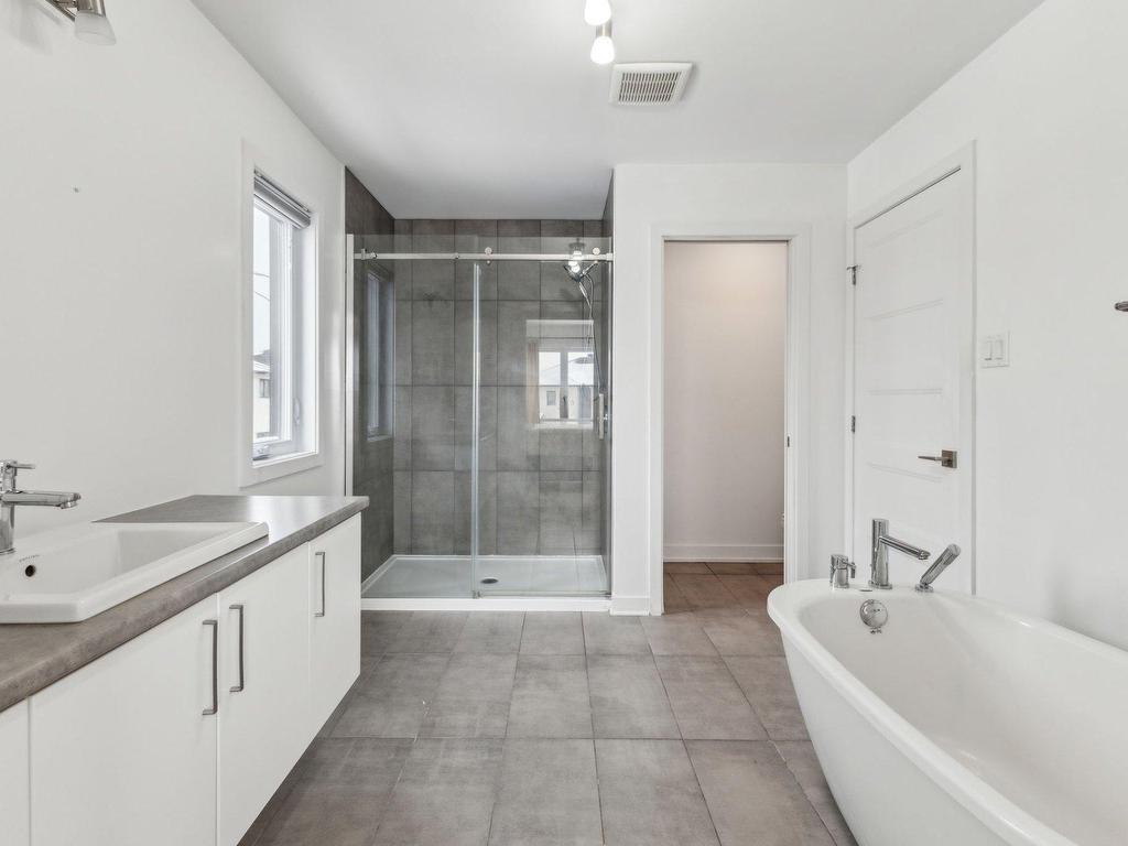 









217


Rue du Petit-Village

,
Gatineau (Masson-Angers),




QC
J8M1Z6

