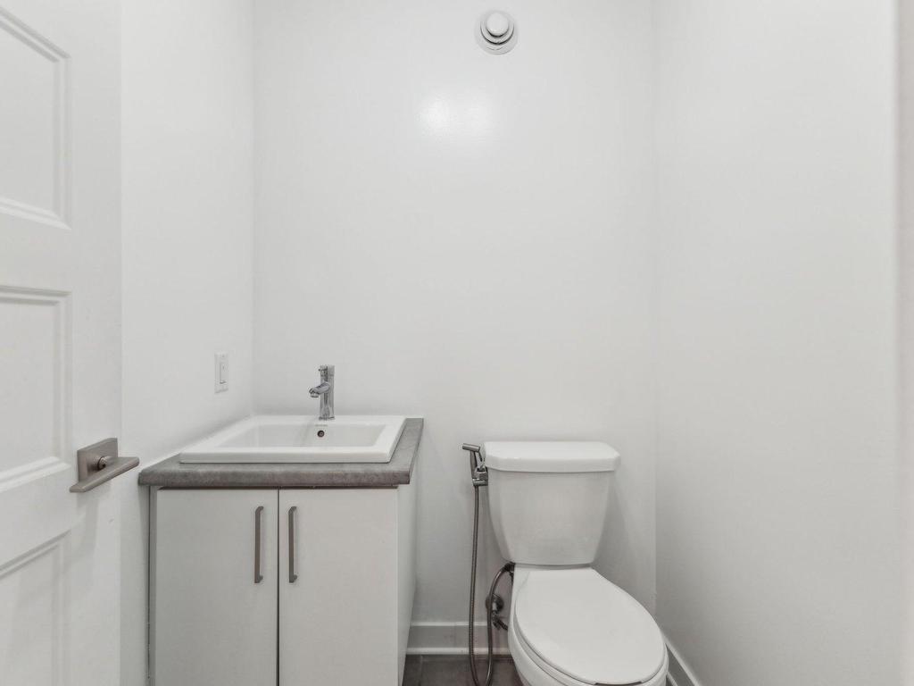 









217


Rue du Petit-Village

,
Gatineau (Masson-Angers),




QC
J8M1Z6


