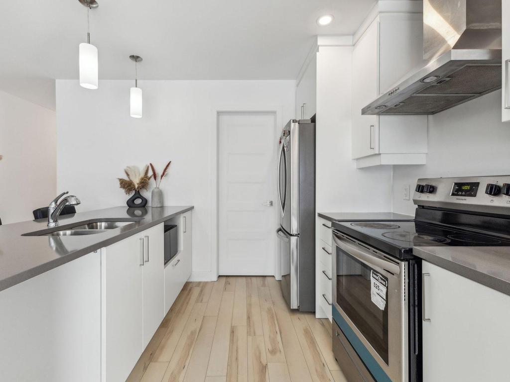 









217


Rue du Petit-Village

,
Gatineau (Masson-Angers),




QC
J8M1Z6

