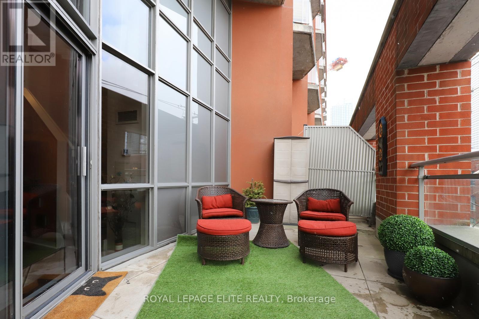 












220 - 255 RICHMOND STREET E

,
Toronto,




Ontario
M5A4T7

