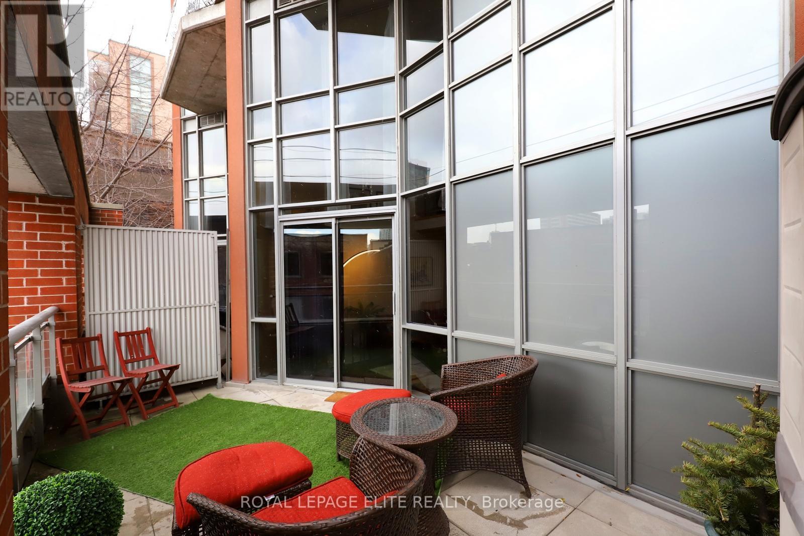 












220 - 255 RICHMOND STREET E

,
Toronto,




Ontario
M5A4T7


