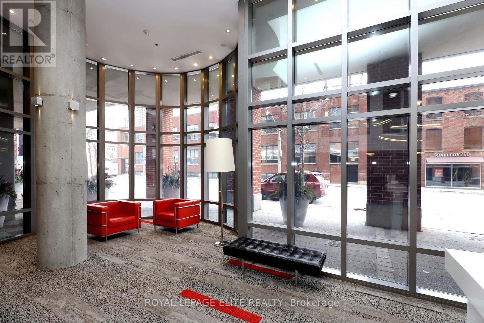 












220 - 255 RICHMOND STREET E

,
Toronto,




Ontario
M5A4T7


