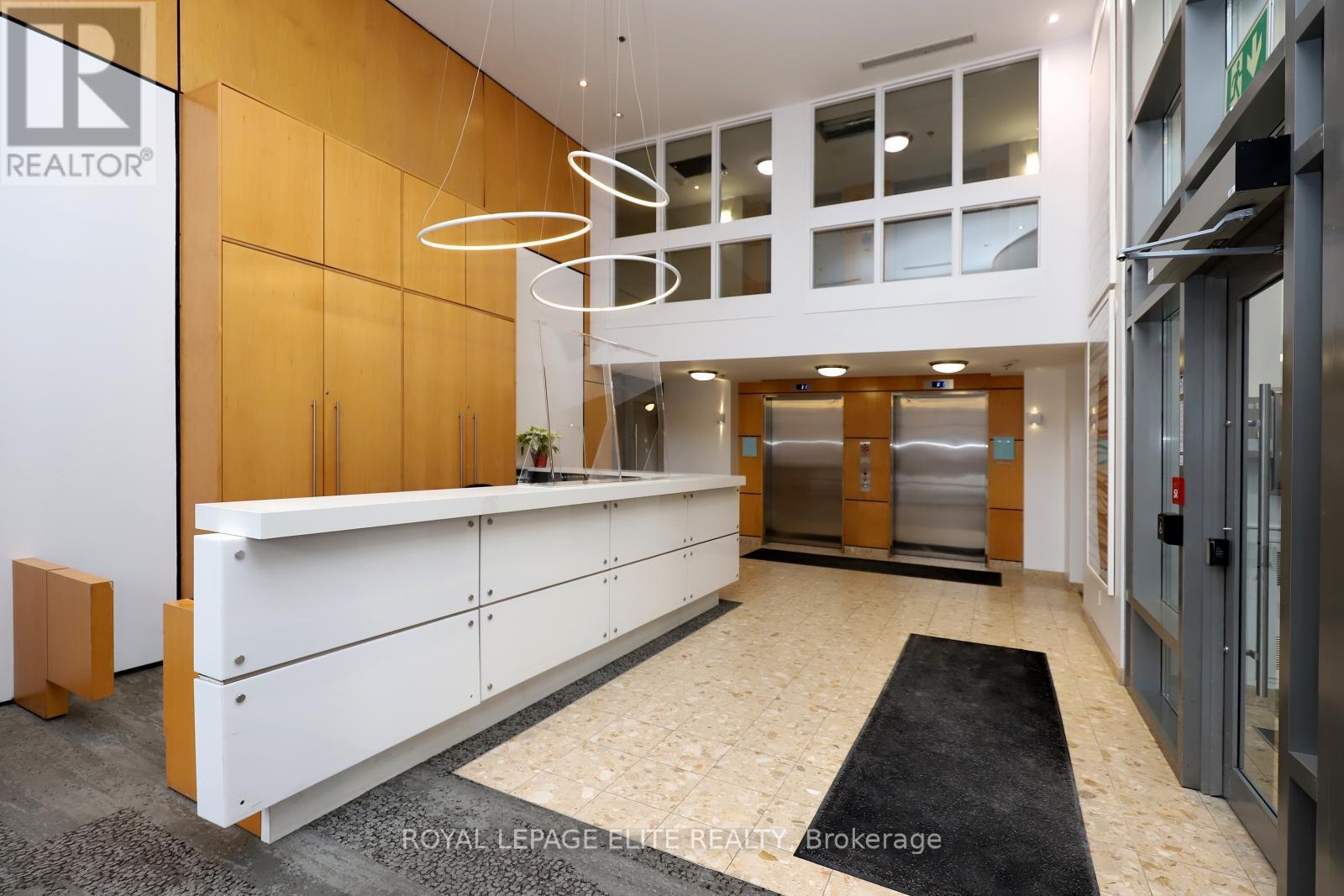 












220 - 255 RICHMOND STREET E

,
Toronto,




Ontario
M5A4T7

