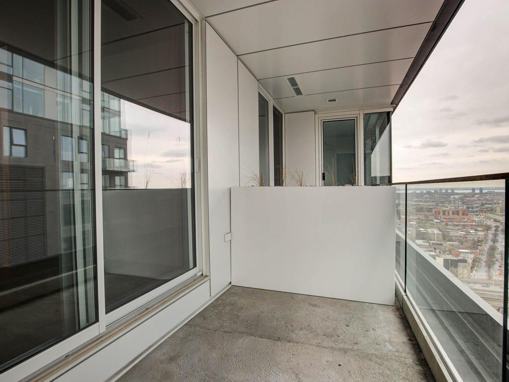 









2320


Rue Tupper

, 2903,
Montréal (Ville-Marie),




QC
H3H0B8

