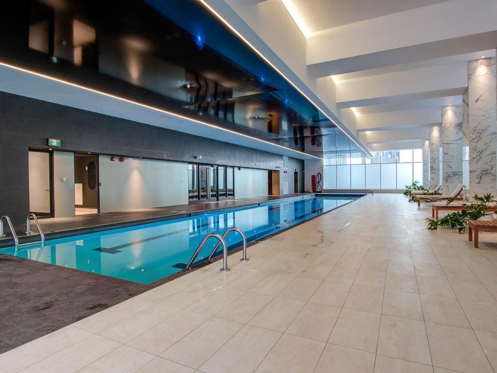 









2320


Rue Tupper

, 2903,
Montréal (Ville-Marie),




QC
H3H0B8

