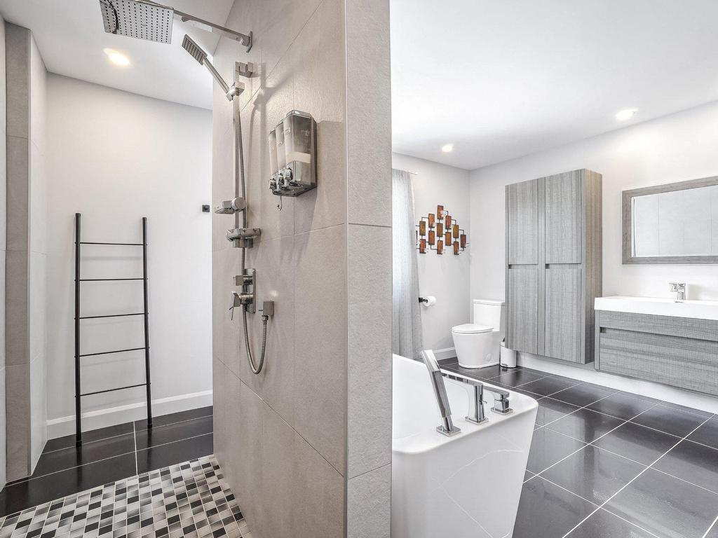 









2134


Rue Lajeunesse

,
Rawdon,




QC
J0K1S0

