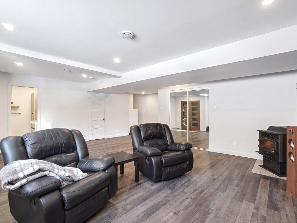 









2134


Rue Lajeunesse

,
Rawdon,




QC
J0K1S0

