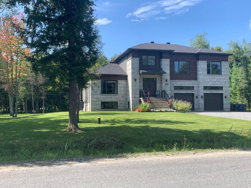 









2134


Rue Lajeunesse

,
Rawdon,




QC
J0K1S0

