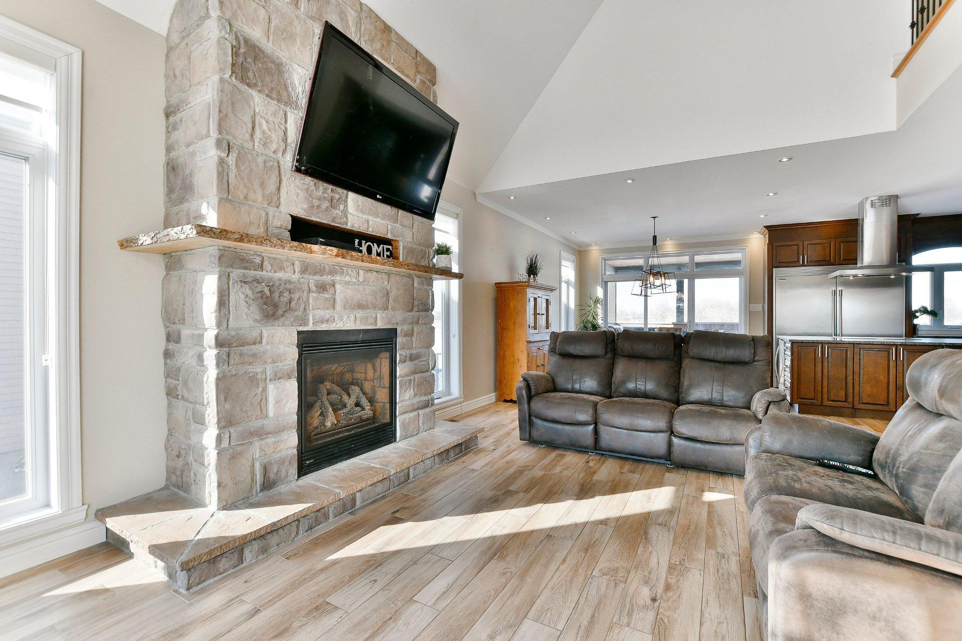









73


Rue Laurin

,
Saint-Jacques,




QC
J0K2R0

