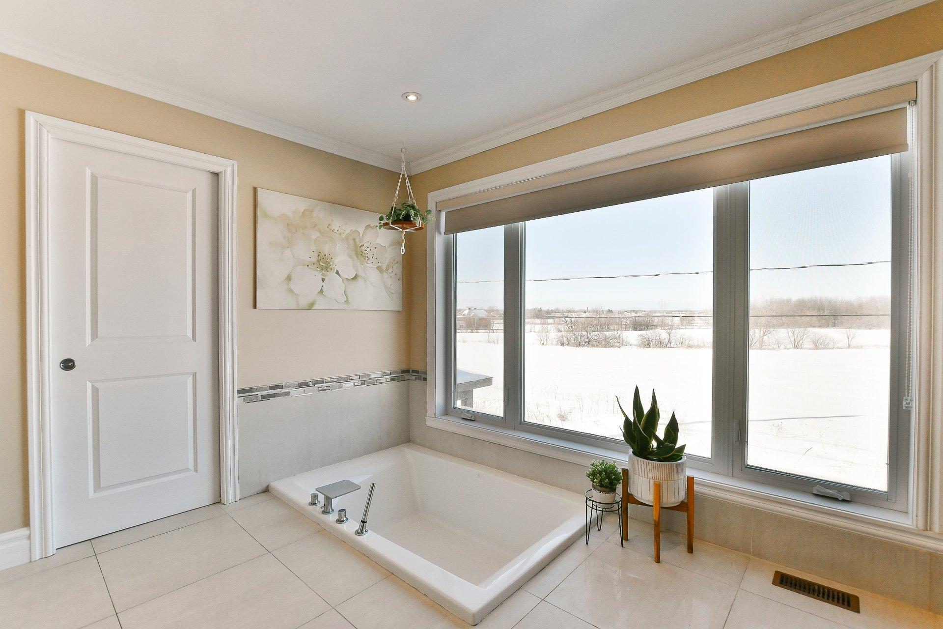 









73


Rue Laurin

,
Saint-Jacques,




QC
J0K2R0

