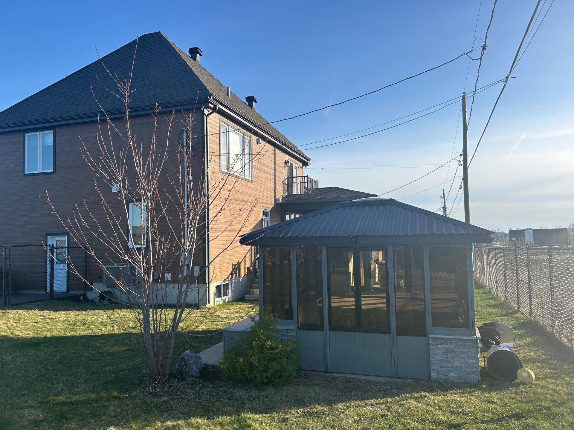 









73


Rue Laurin

,
Saint-Jacques,




QC
J0K2R0

