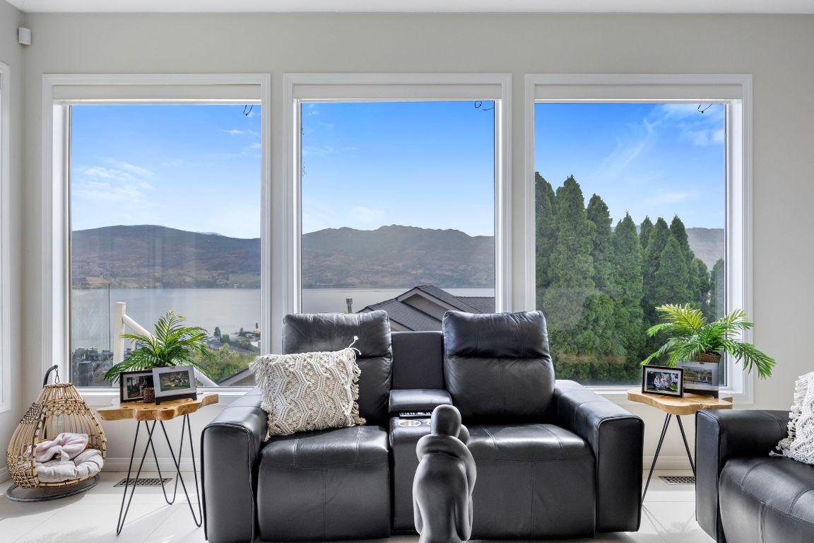 









3567


Royal Gala

Drive,
West Kelowna,




BC
V4T 2M4

