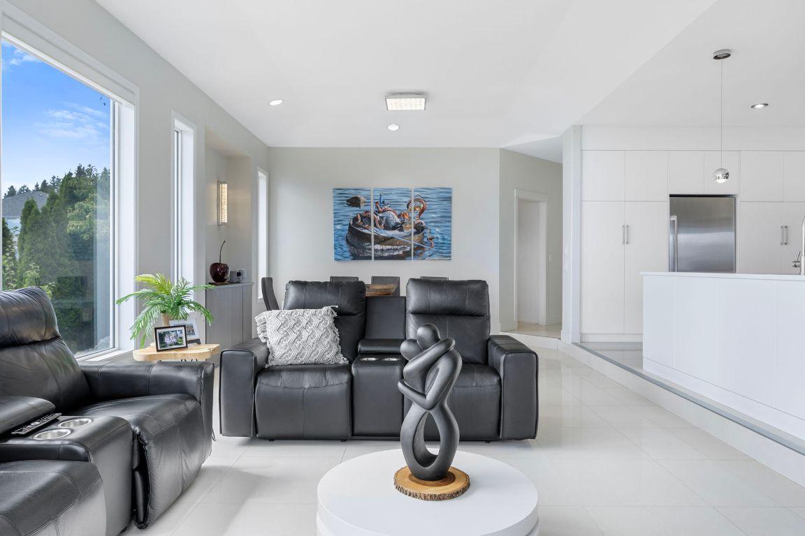 









3567


Royal Gala

Drive,
West Kelowna,




BC
V4T 2M4

