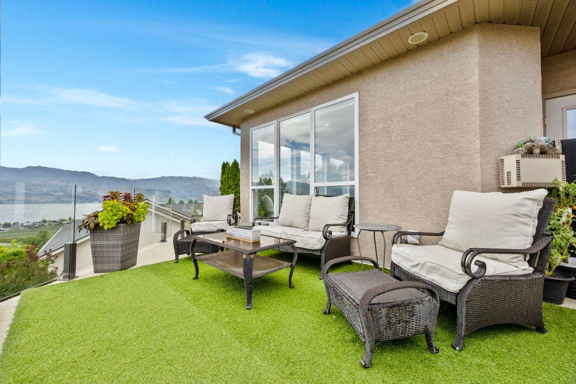 









3567


Royal Gala

Drive,
West Kelowna,




BC
V4T 2M4

