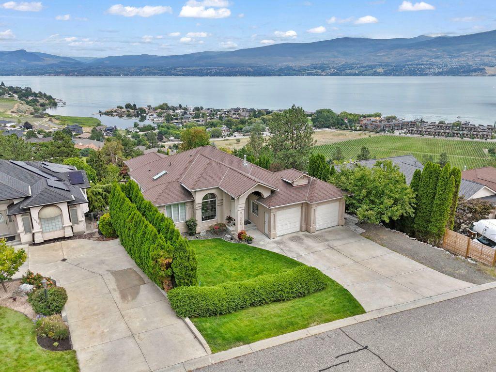 









3567


Royal Gala

Drive,
West Kelowna,




BC
V4T 2M4


