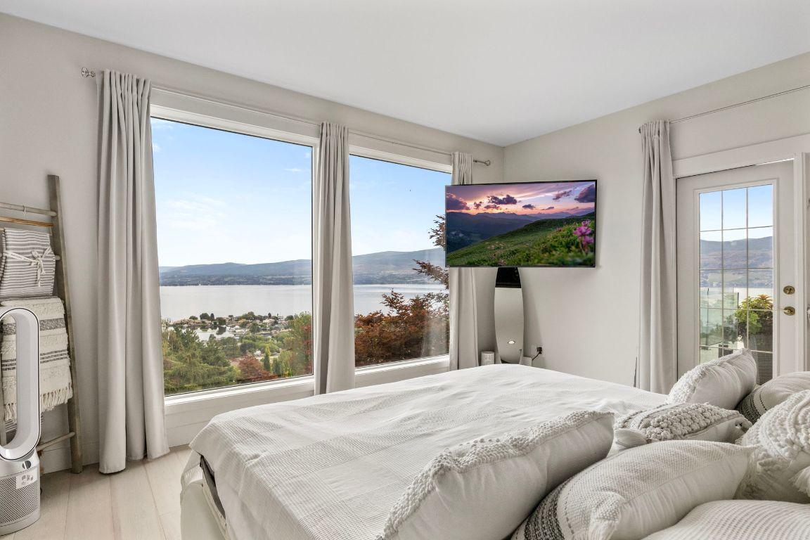 









3567


Royal Gala

Drive,
West Kelowna,




BC
V4T 2M4

