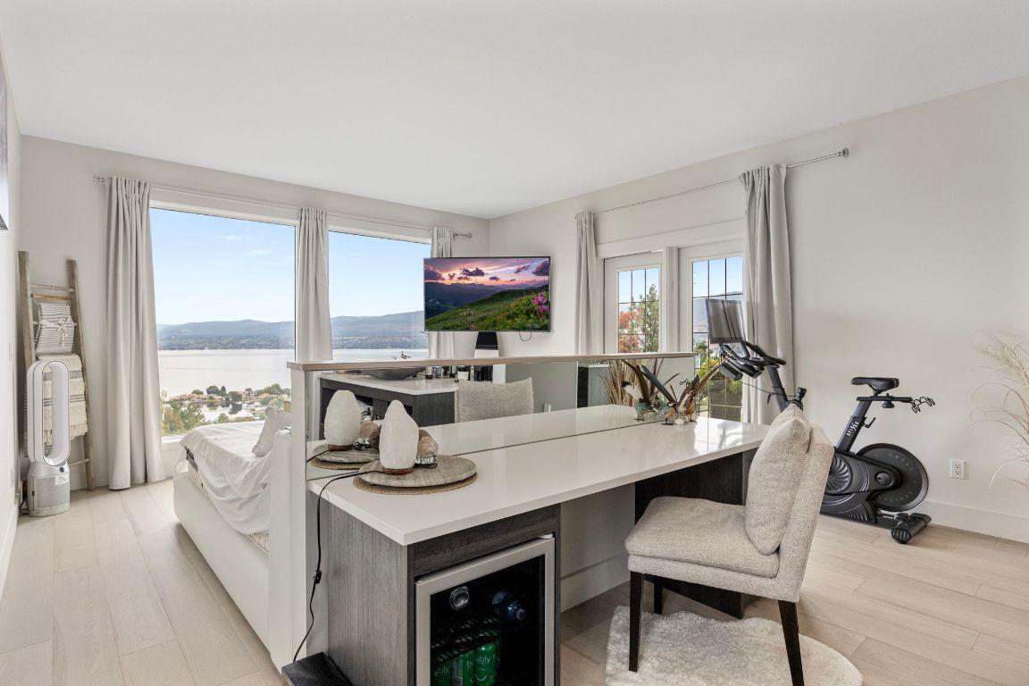 









3567


Royal Gala

Drive,
West Kelowna,




BC
V4T 2M4

