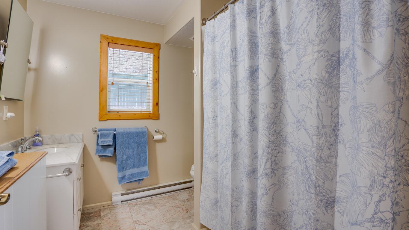 









810


Firwood

Road,
Kelowna,




BC
V1Z 3V5

