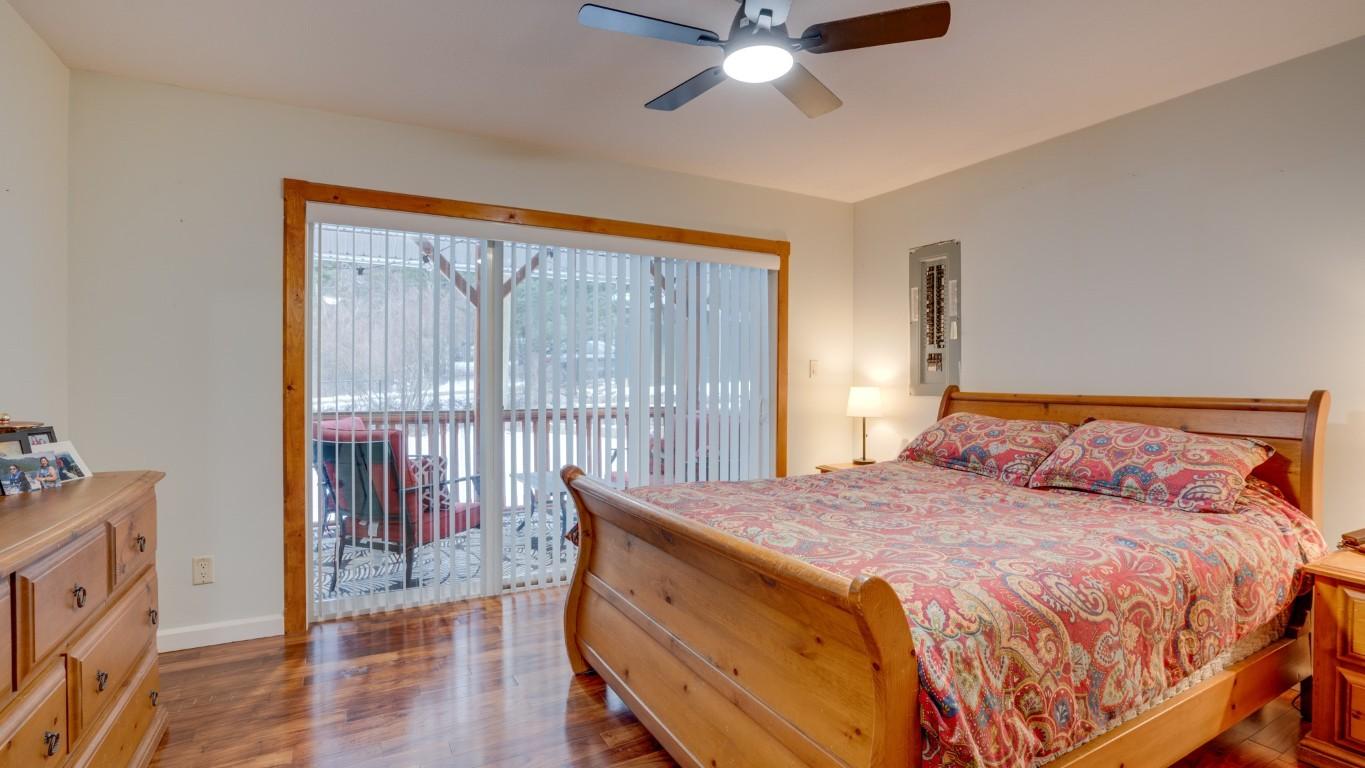 









810


Firwood

Road,
Kelowna,




BC
V1Z 3V5

