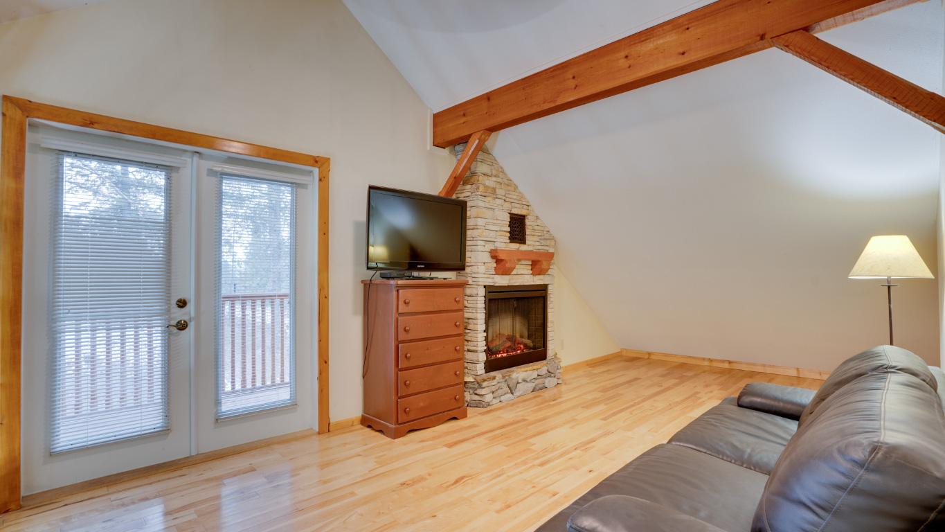 









810


Firwood

Road,
Kelowna,




BC
V1Z 3V5

