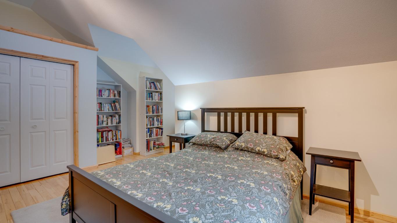 









810


Firwood

Road,
Kelowna,




BC
V1Z 3V5

