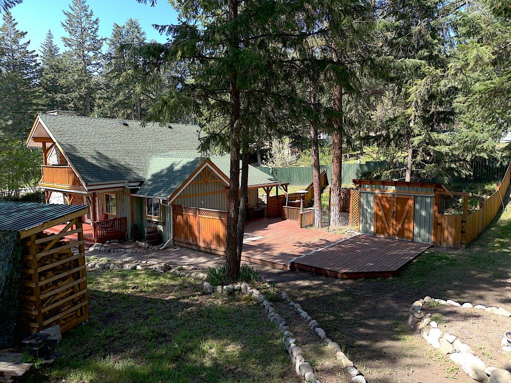 









810


Firwood

Road,
Kelowna,




BC
V1Z 3V5

